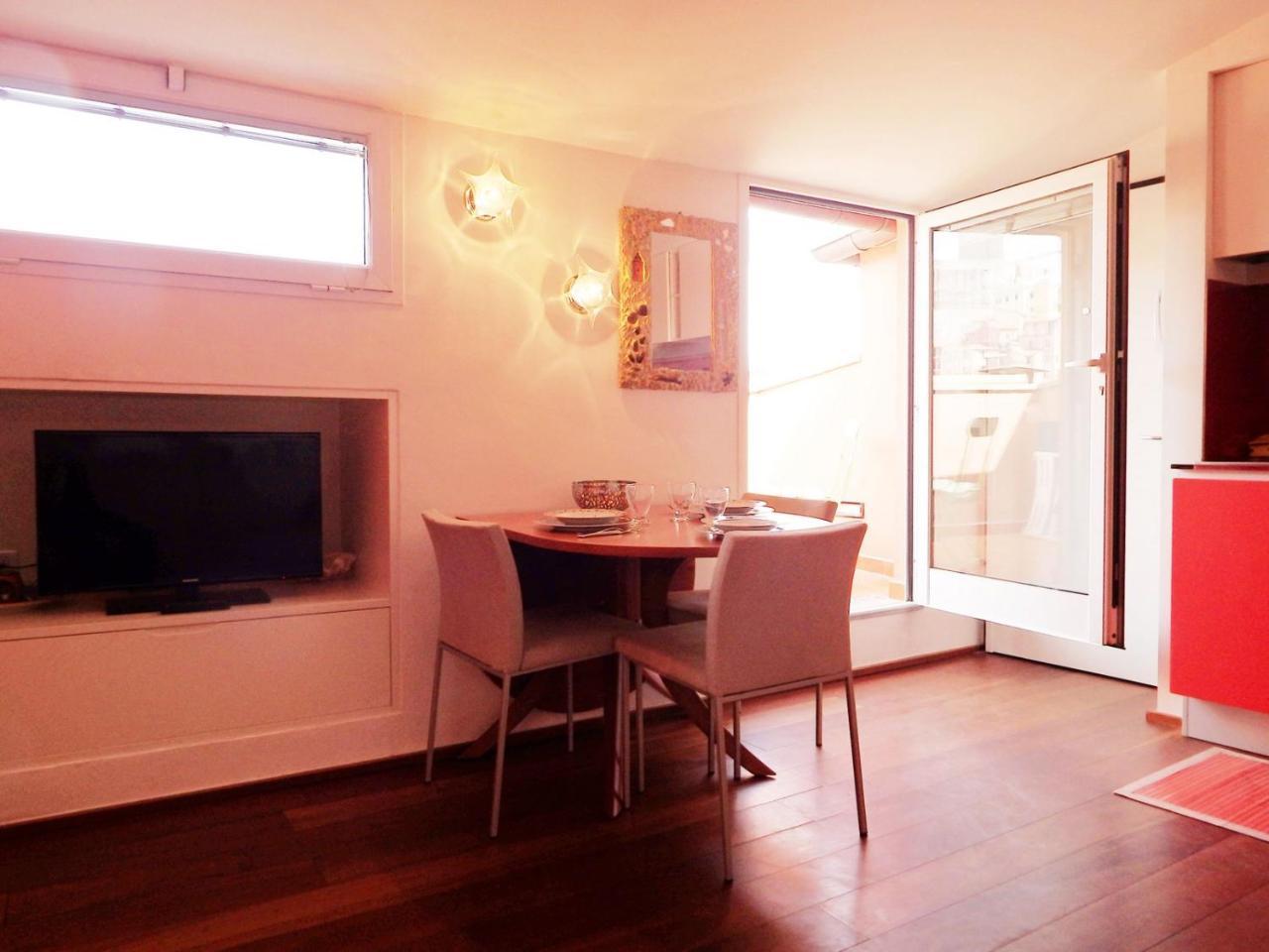 Chung cư 35 m² 1 phòng ngủ, 1 phòng tắm riêng ở Lerici Apartment Ngoại thất bức ảnh